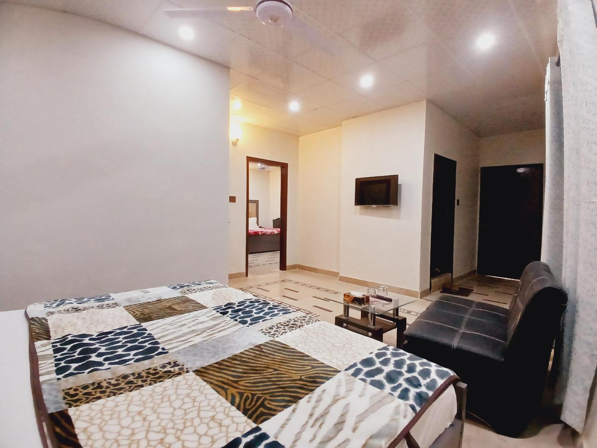 Subhan Palace Guest House Karachi Exterior photo